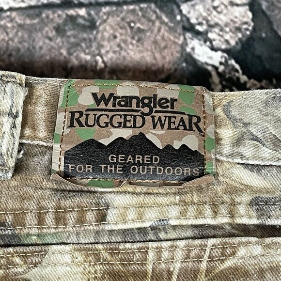 Vintage Wrangler Rugged Wear Jeans Mens 44x28 Advantage Leaf Camo Hunting Pants - Picture 3 of 13